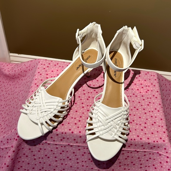 White heels for the Summer - Picture 3 of 5